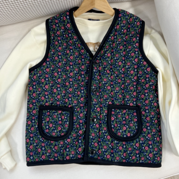 Hariel Halmae Chonkangseu Fleece Flower Pattern Vest - Blue Garden
