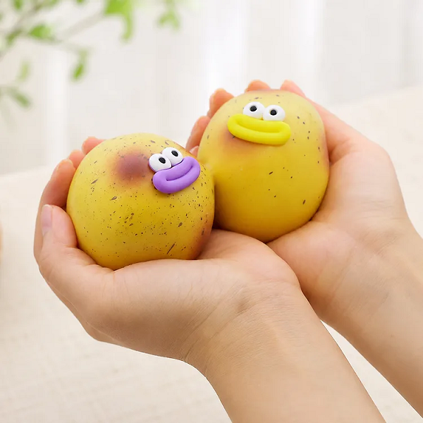 [SeoulDepot Selection] Potato Bread Squishy (1Units/Korean Product)